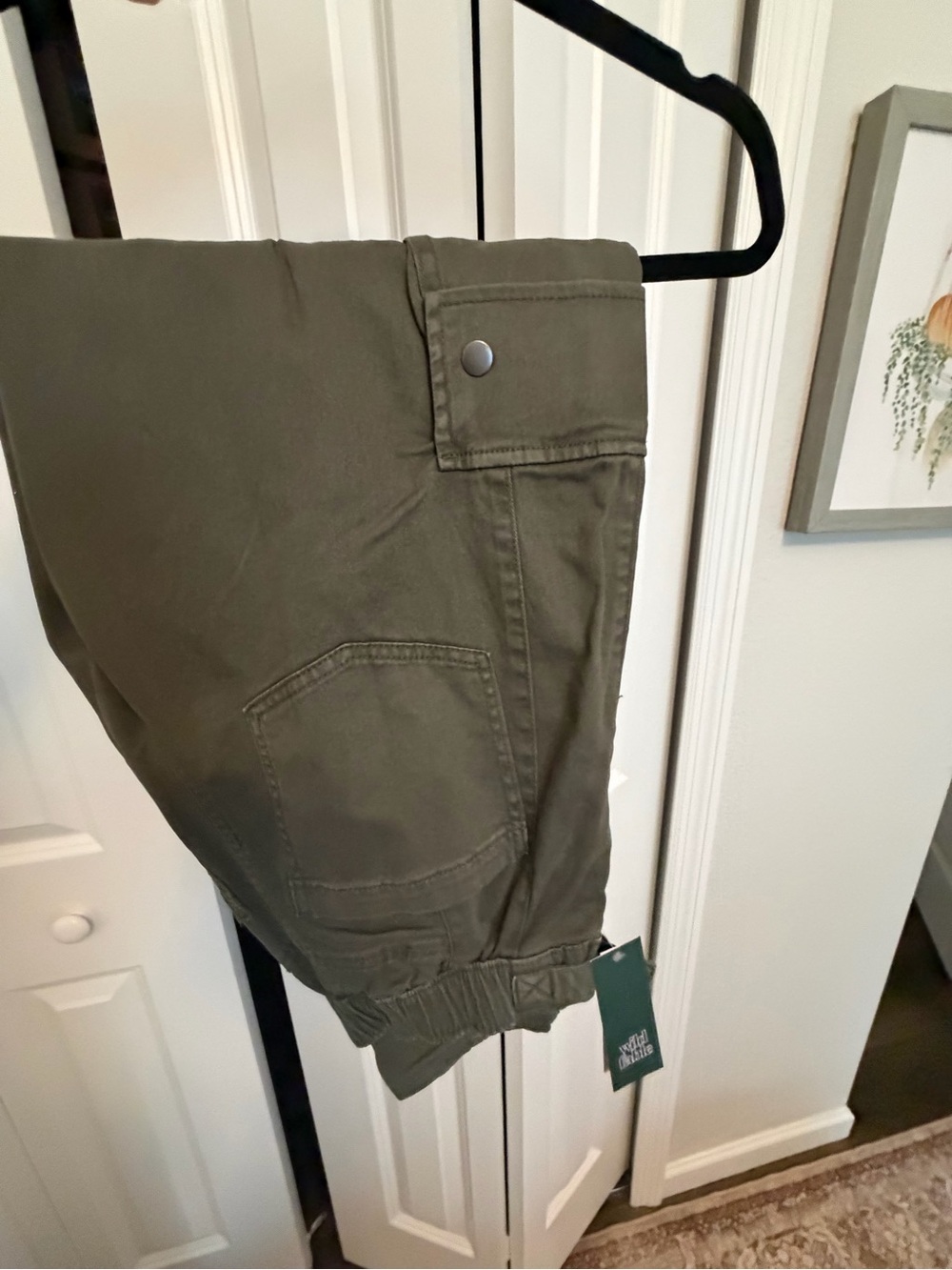 Wild Fable Women’s Olive Cargo Pants - Dark Green